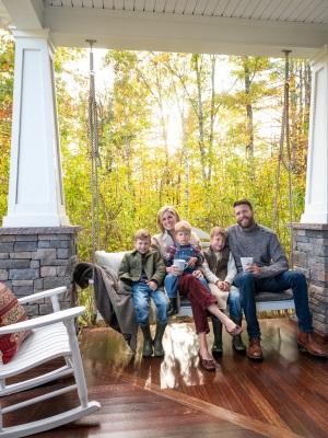 Razell_FamilyPortrait